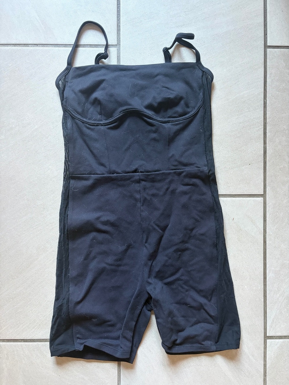 ALO Yoga Black Sleeveless Jumpsuit Romper with Built-In Bust